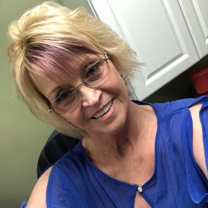 Meet your Posher, Gail